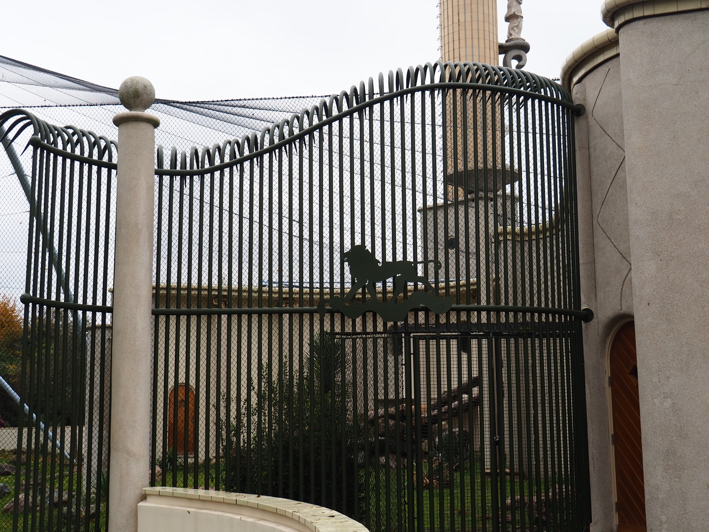 Restored old fencing (Nov 10th, 2018)