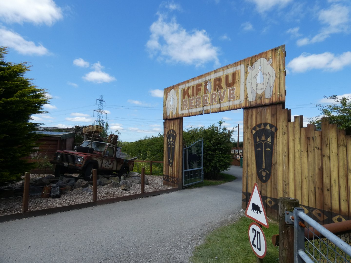 Rhino exhibit entrance