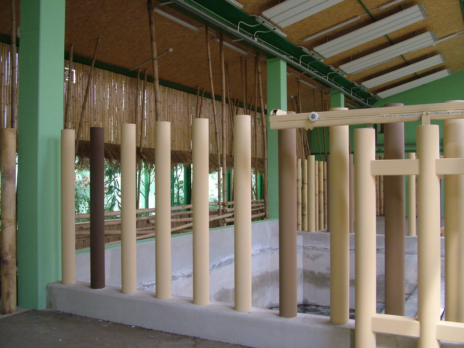 Rhino House interior at Plzen, 25/05/10