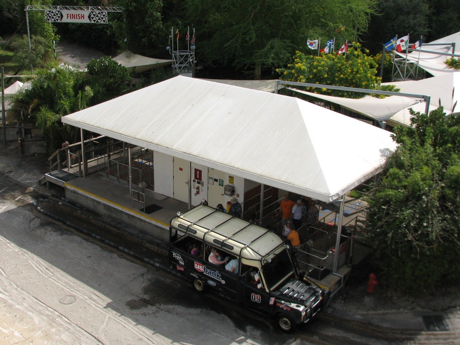 Rhino Rally - Truck Loading Station