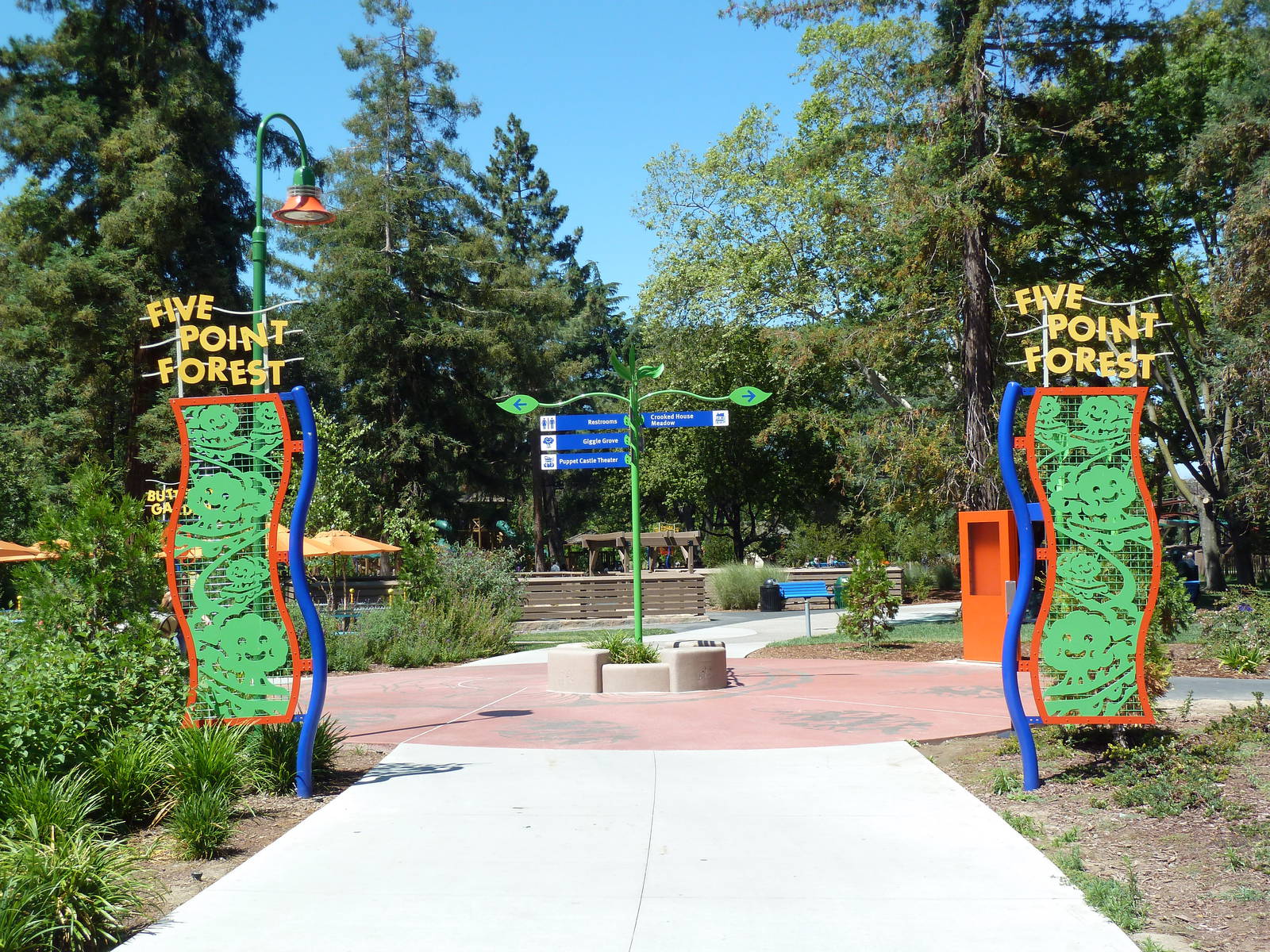 Ride Area - Entrance