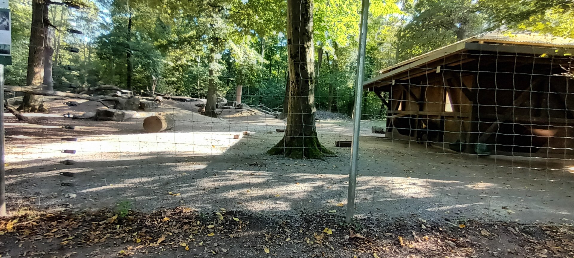 right part of the Alpine Chamois Enclosure