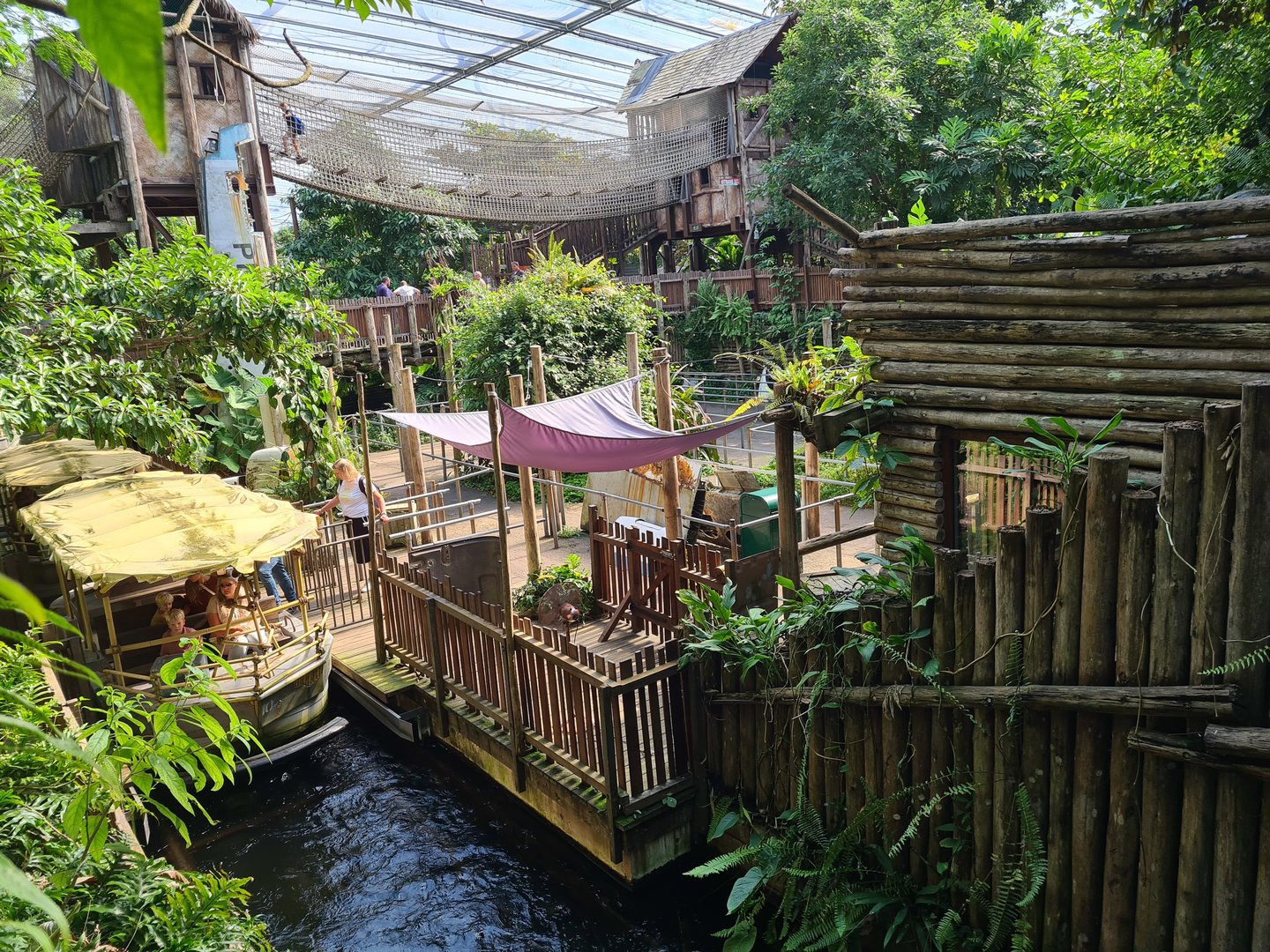 Rimbula - Line to Rimbula river boat ride