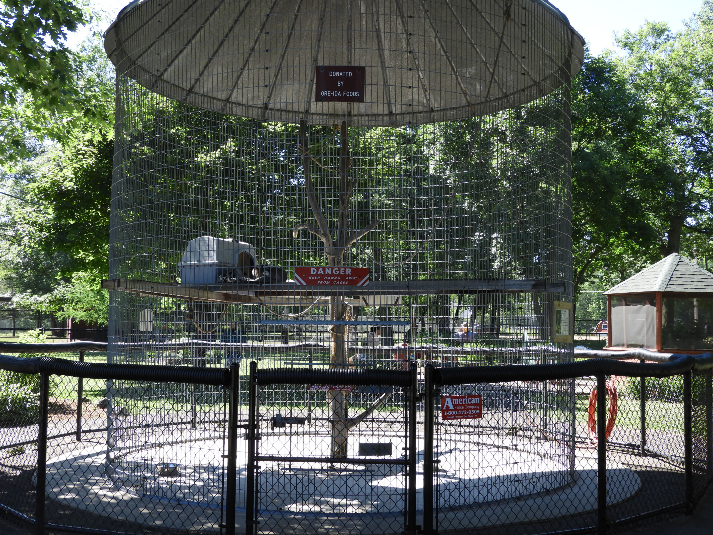 Ring-Tailed Lemur exhibit - Wisconsin Rapids Municipal Zoo
