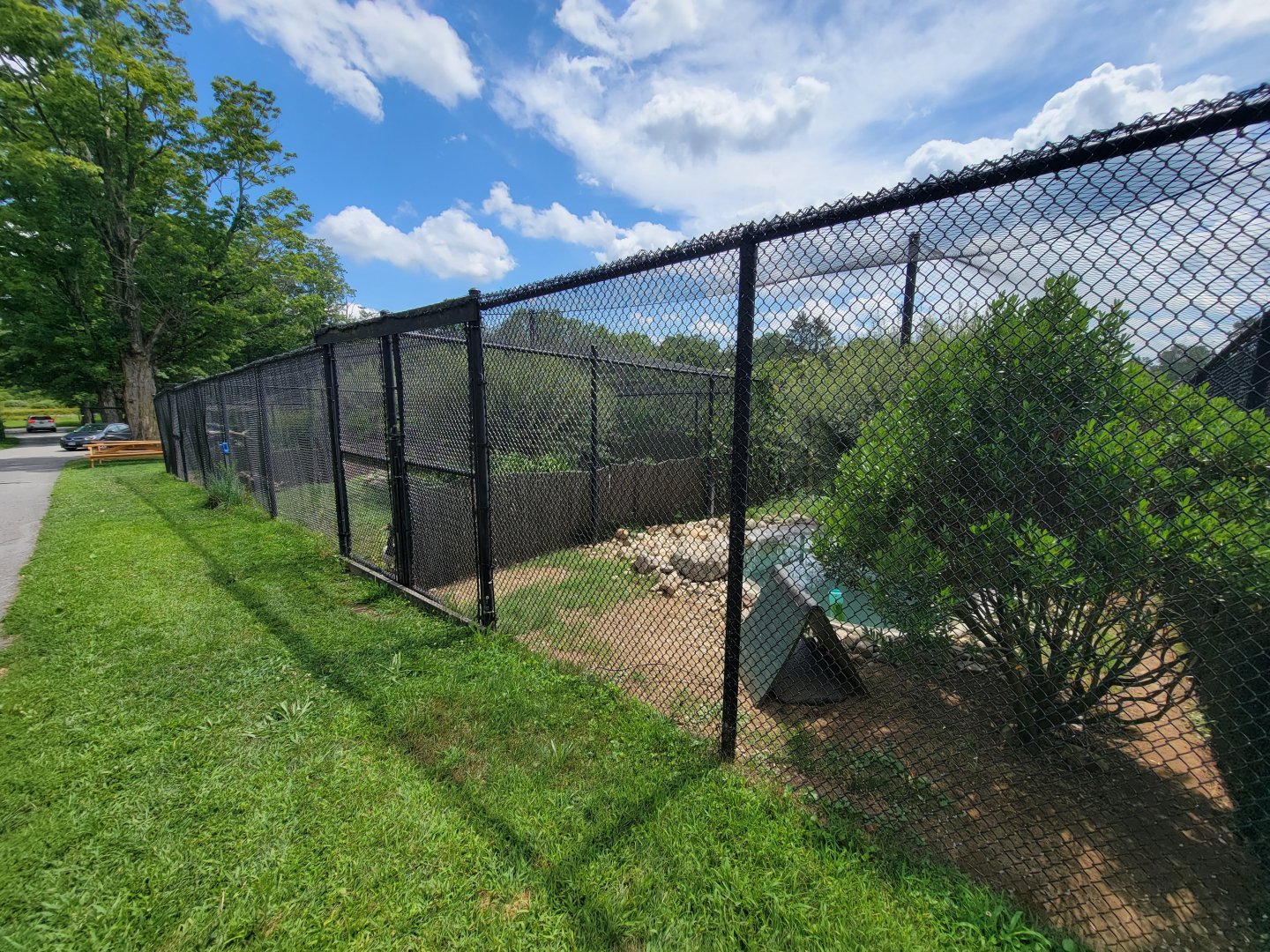 Ripley Waterfowl Conservancy - Smaller aviaries