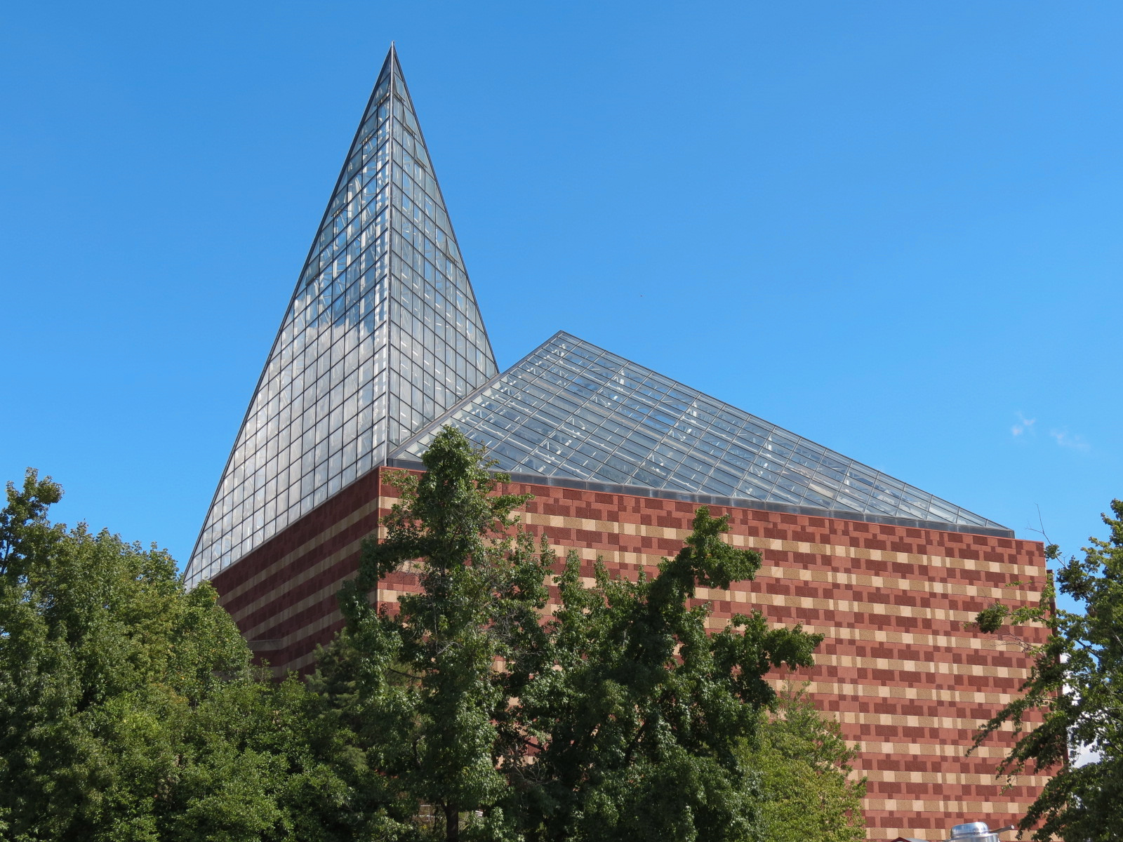 River Journey - Exterior