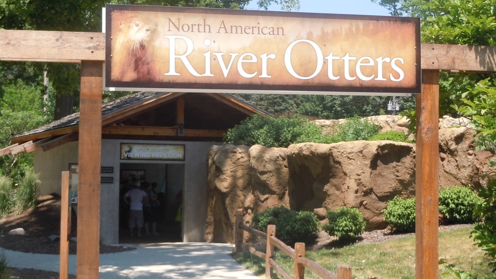 River otter-Entrance sign