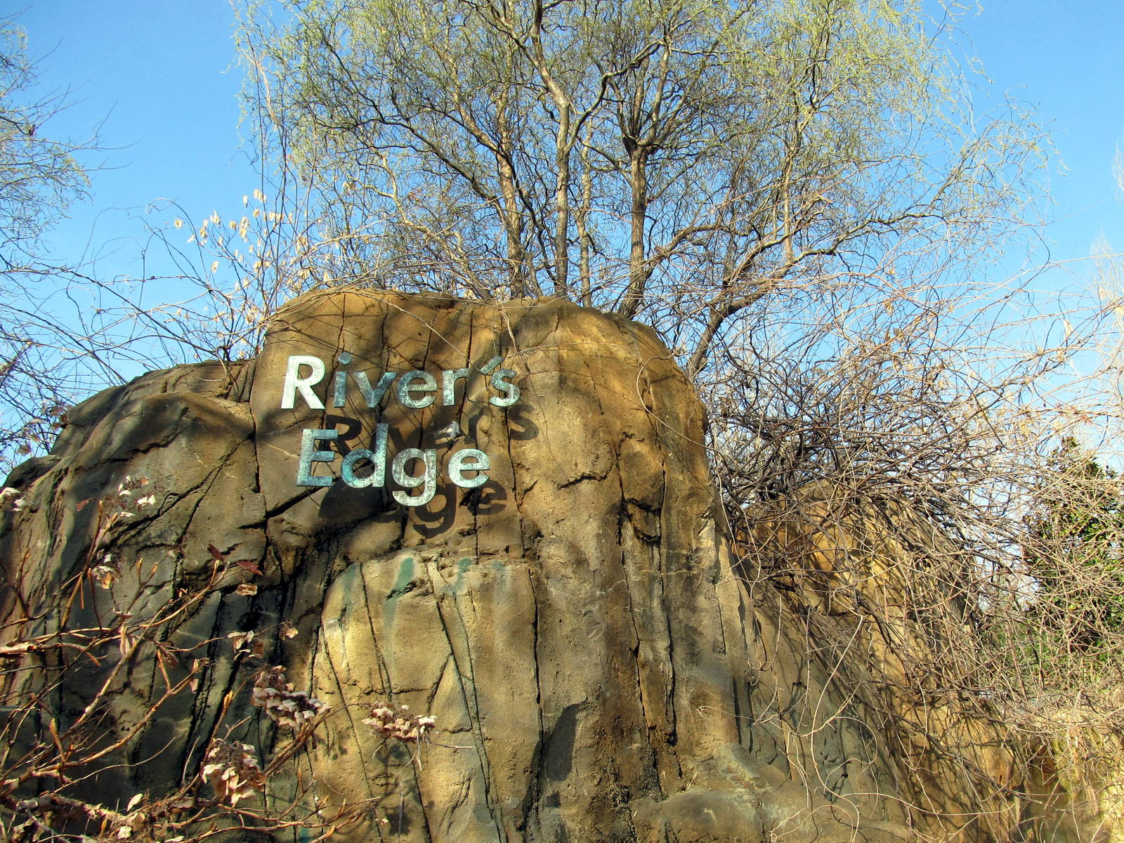 Rivers Edge Entrance