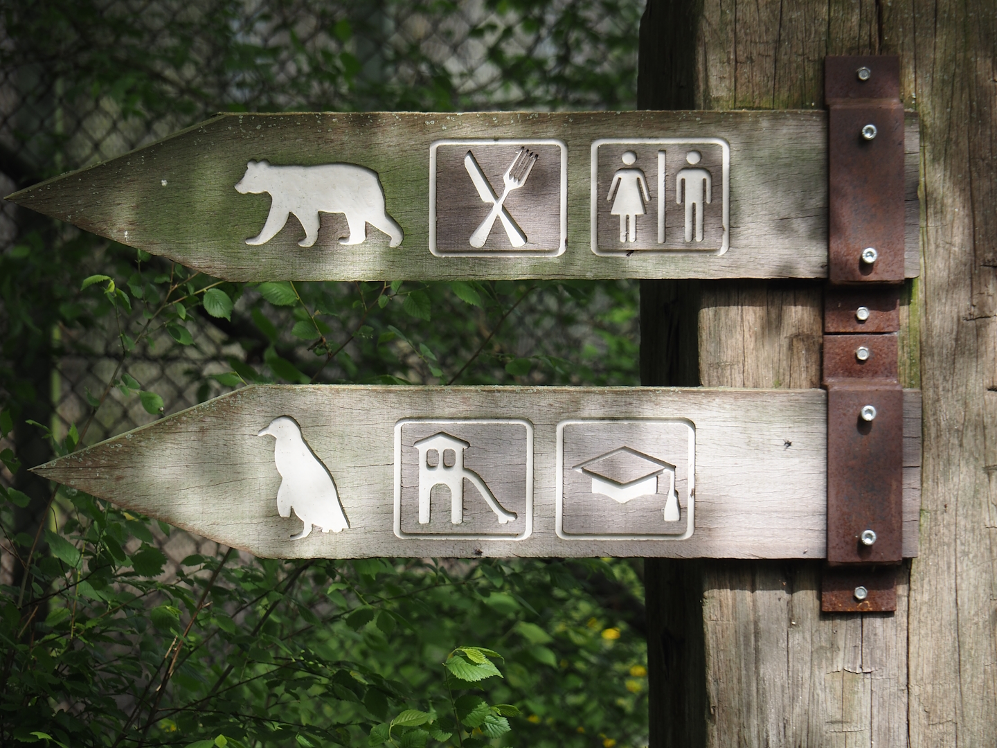 Road signs, 2024-04-14