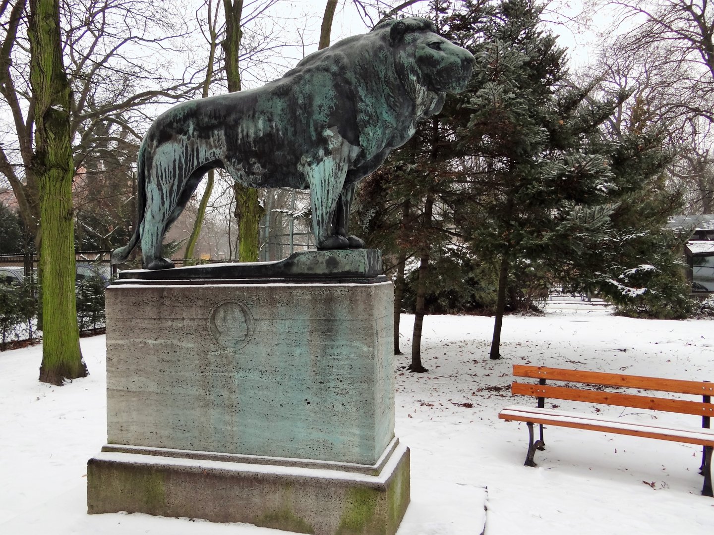Robert Jaeckel monument