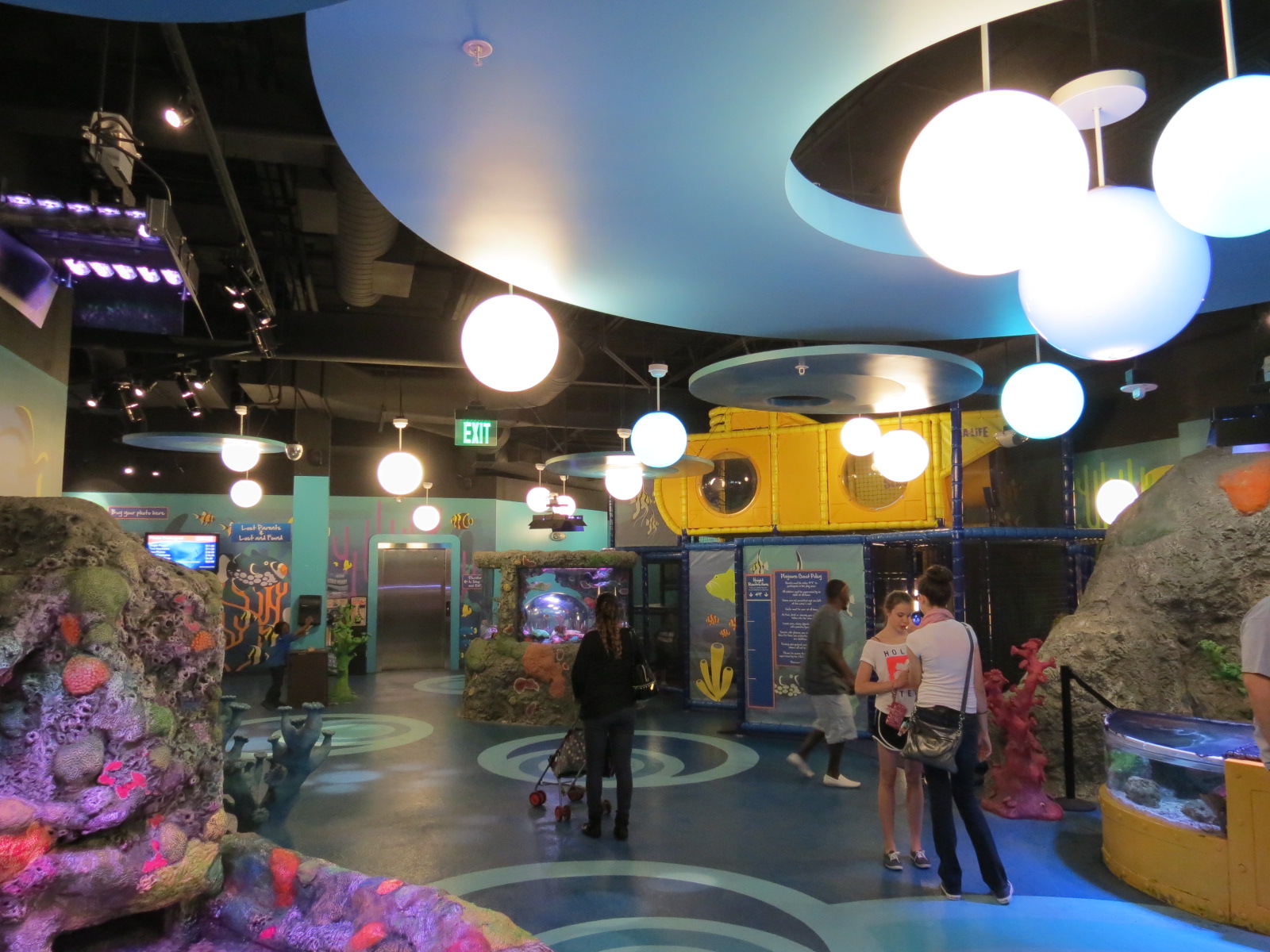 Rockpools/Touch A Creature