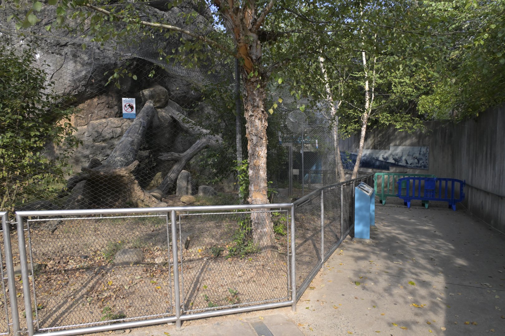 Rocky Coast - The New New Arctic Fox fencing