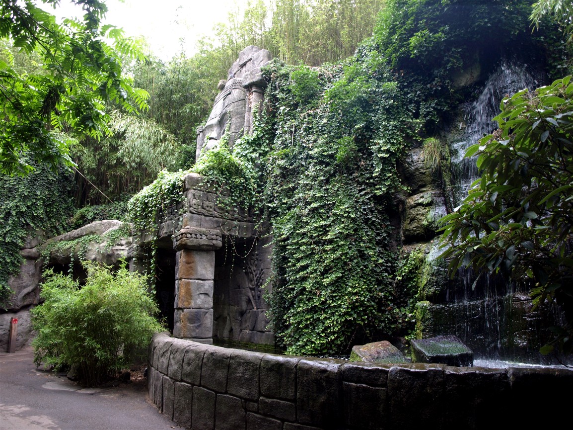 Rotterdam Zoo - Taman Indah