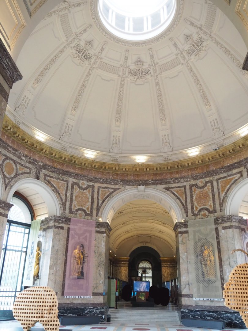 Rotunda area with dome, 2021-10-20