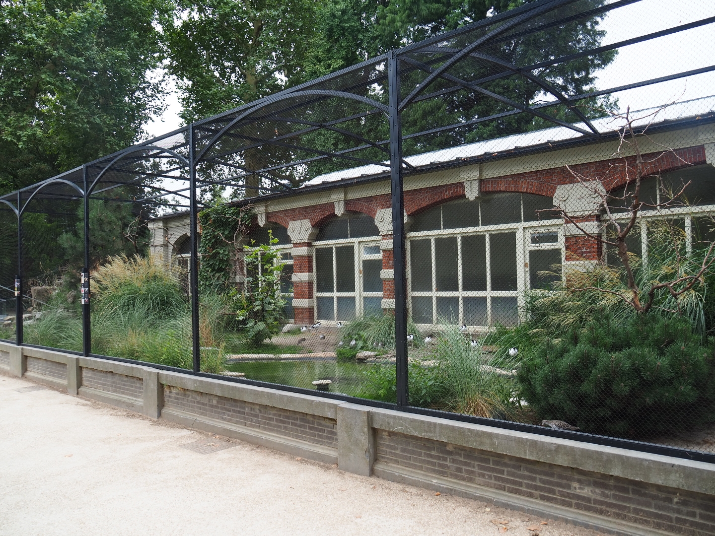 Rotunda Building - Wader bird aviary