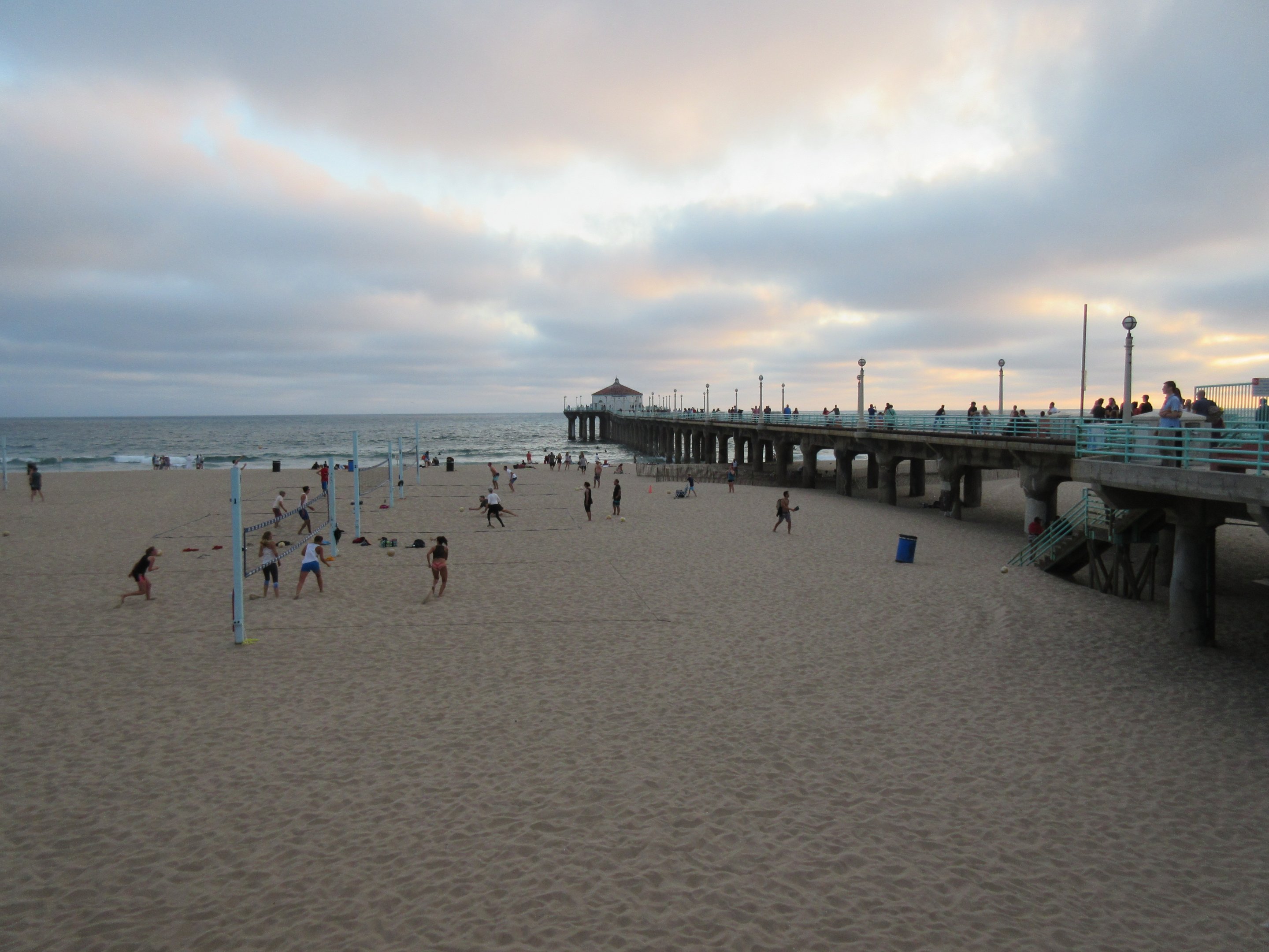Roundhouse Aquarium (at very end of long pier)