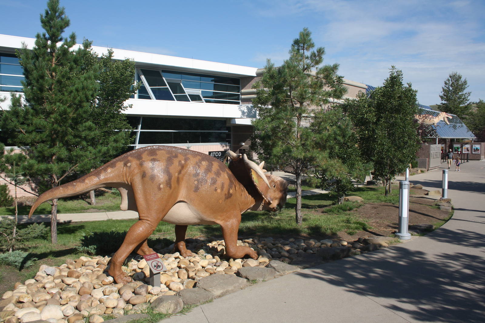 Royal Tyrrell Museum - Entrance Dinosaur