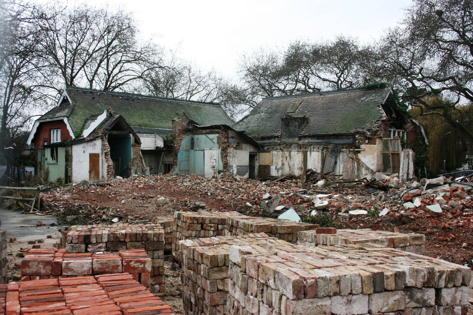 Ruins of the old Parrot House; London Zoo; 16th January 2011
