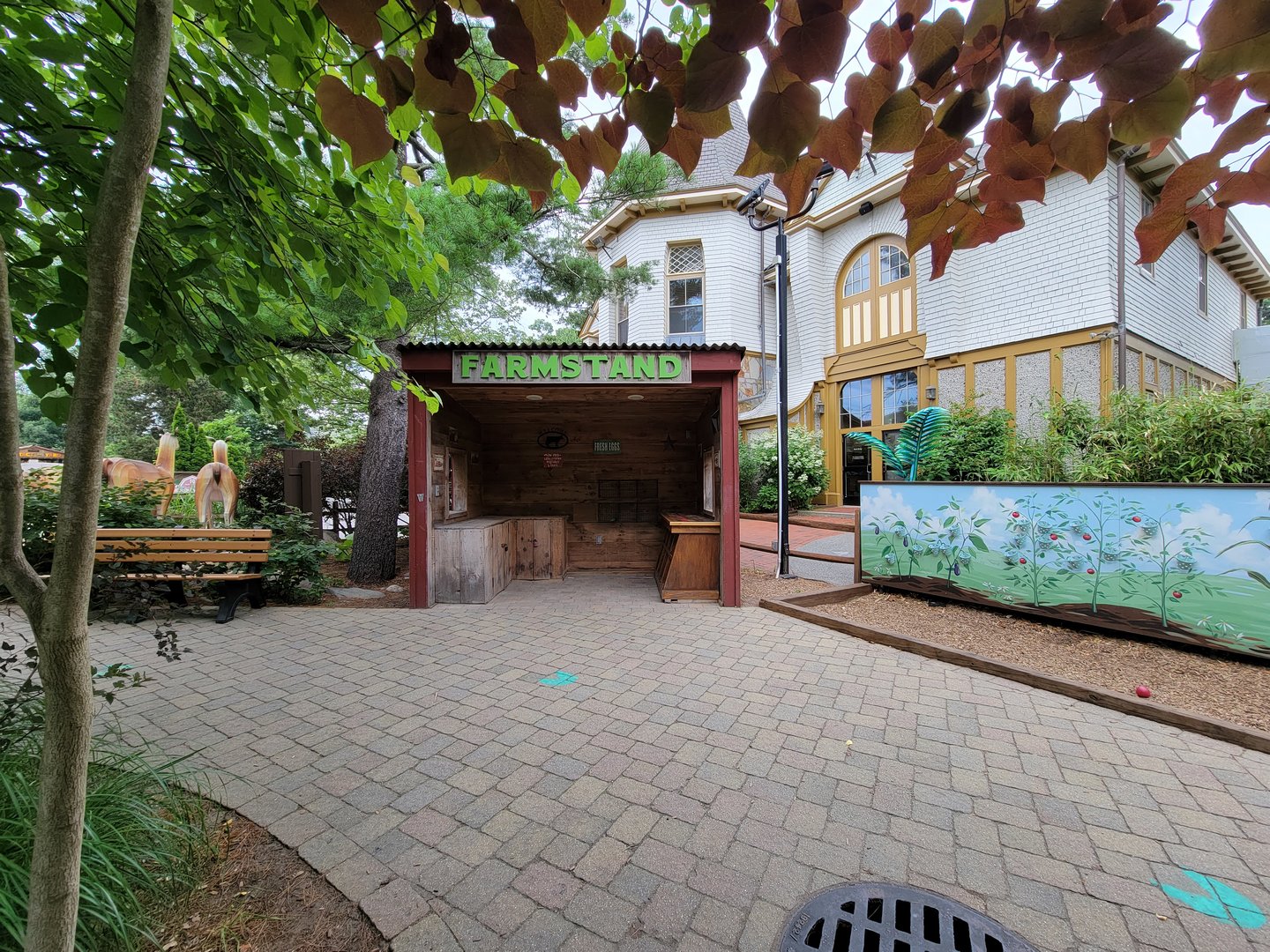 RWPZ 7/22 - Alex & Ani Farmyard