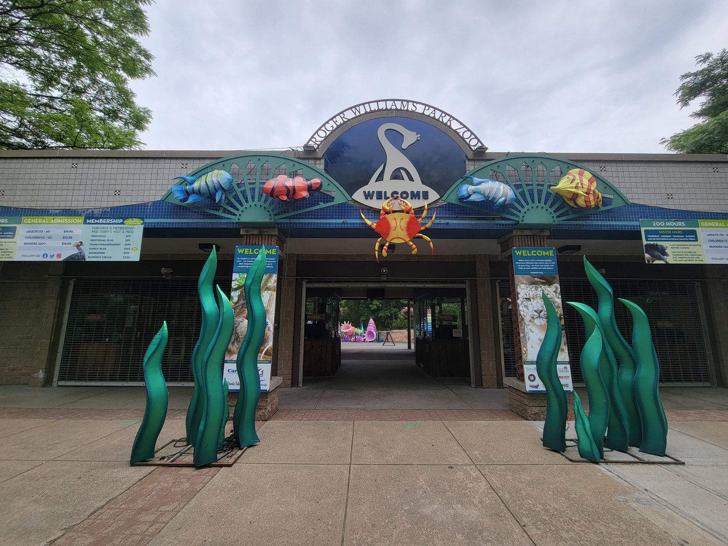 RWPZ 7/22 - Entrance