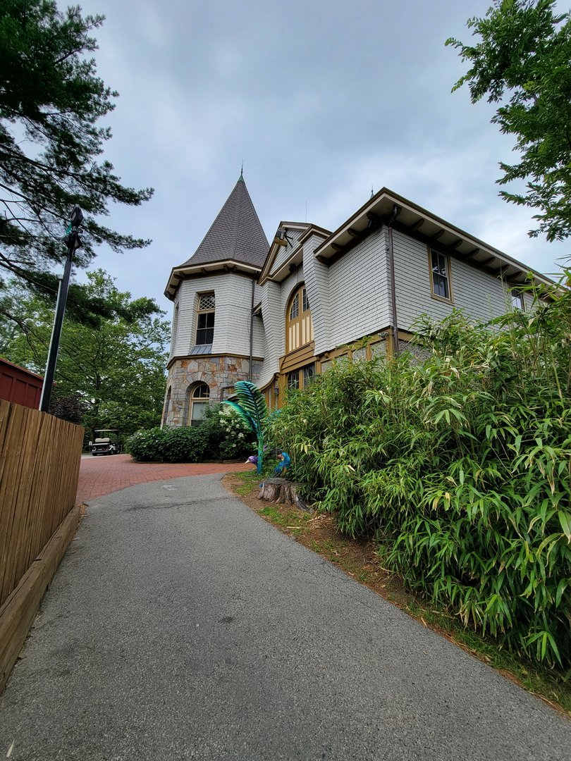 RWPZ 7/22 - Sophie Danforth Administration Building