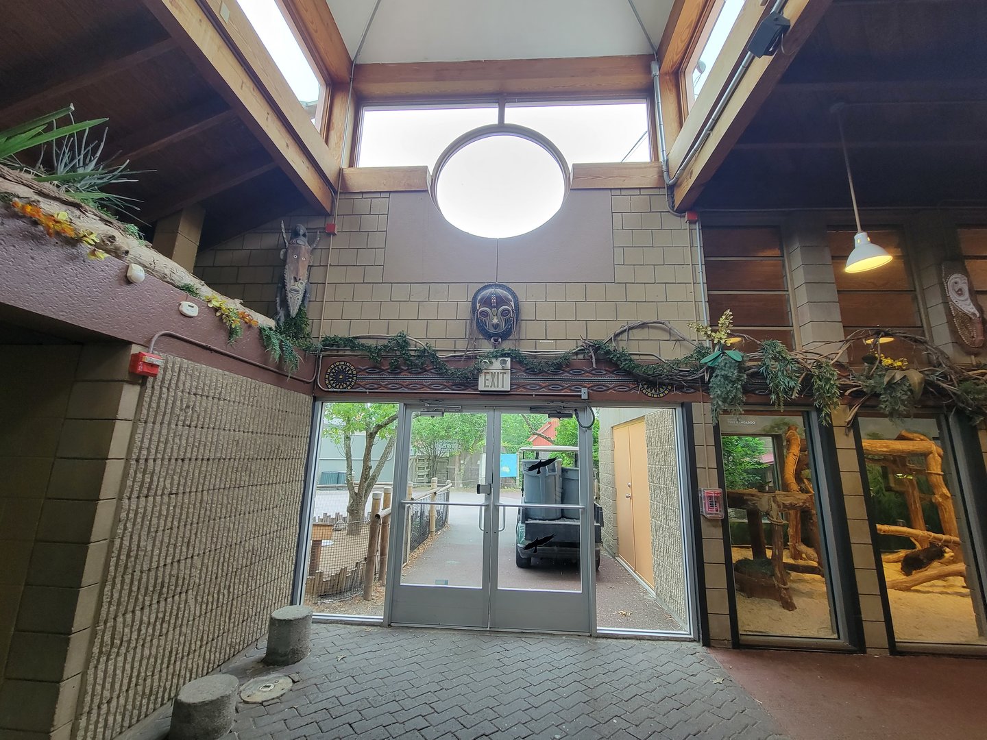 RWPZ 7/22 - World of Adaptations building