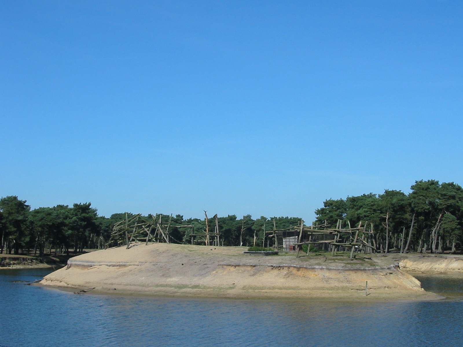 Safari Beekse Bergen 2004 - For monkeys or lemurs?