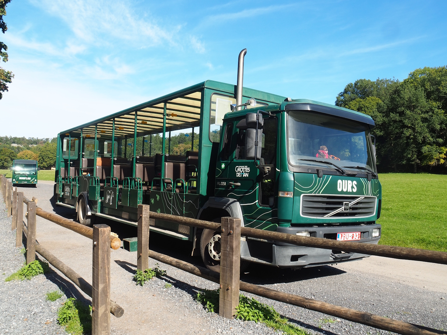Safari car, 2023-09-26