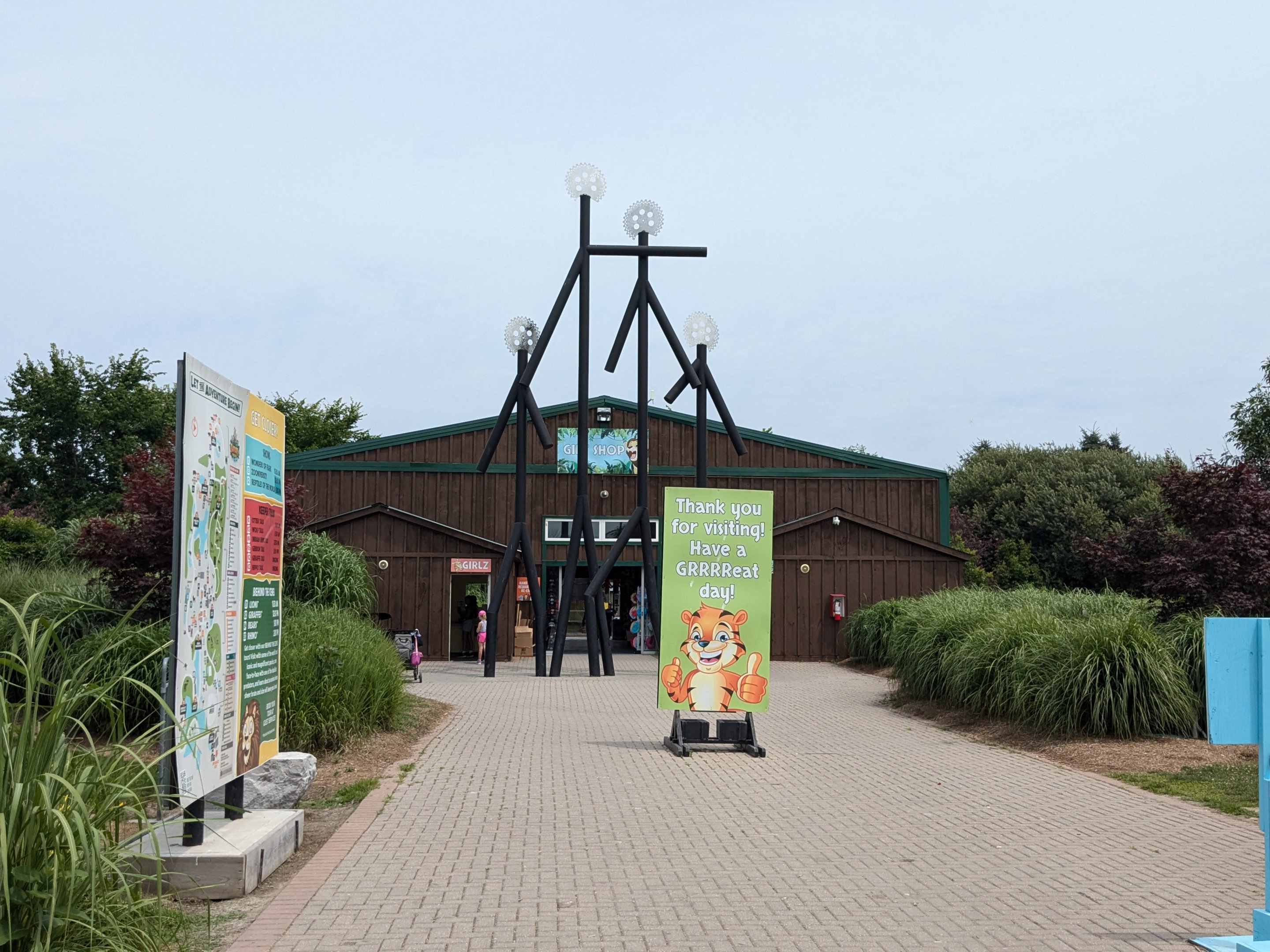 Safari Niagara Main Building - Exit