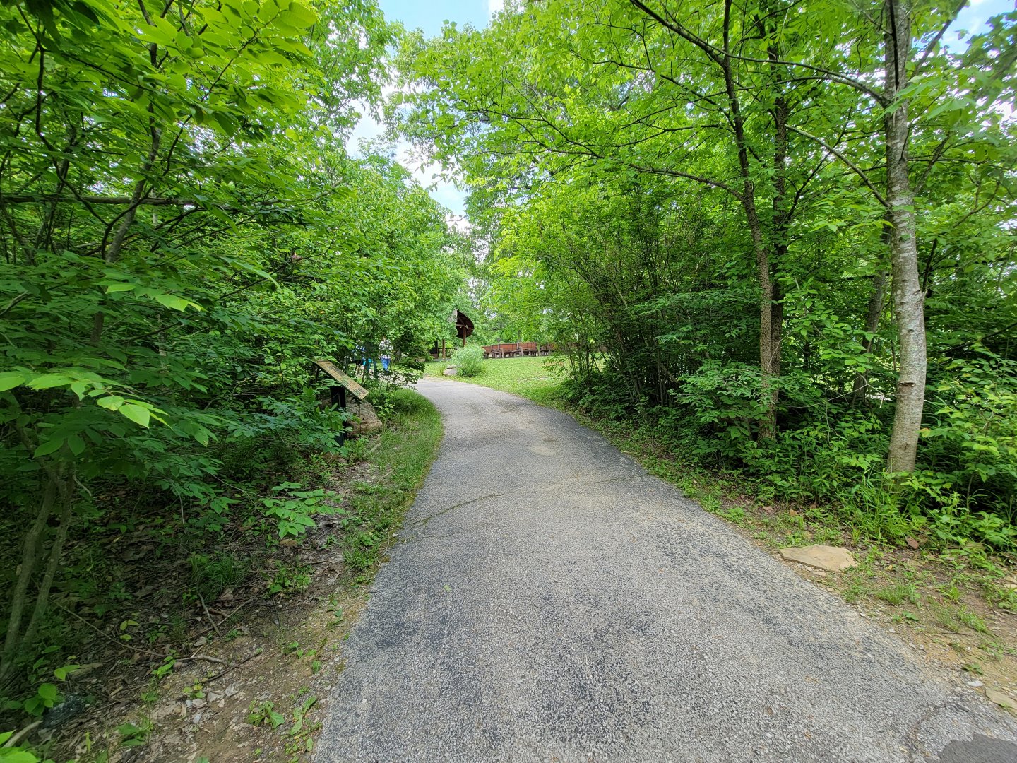 Salato - Path outside exit from building