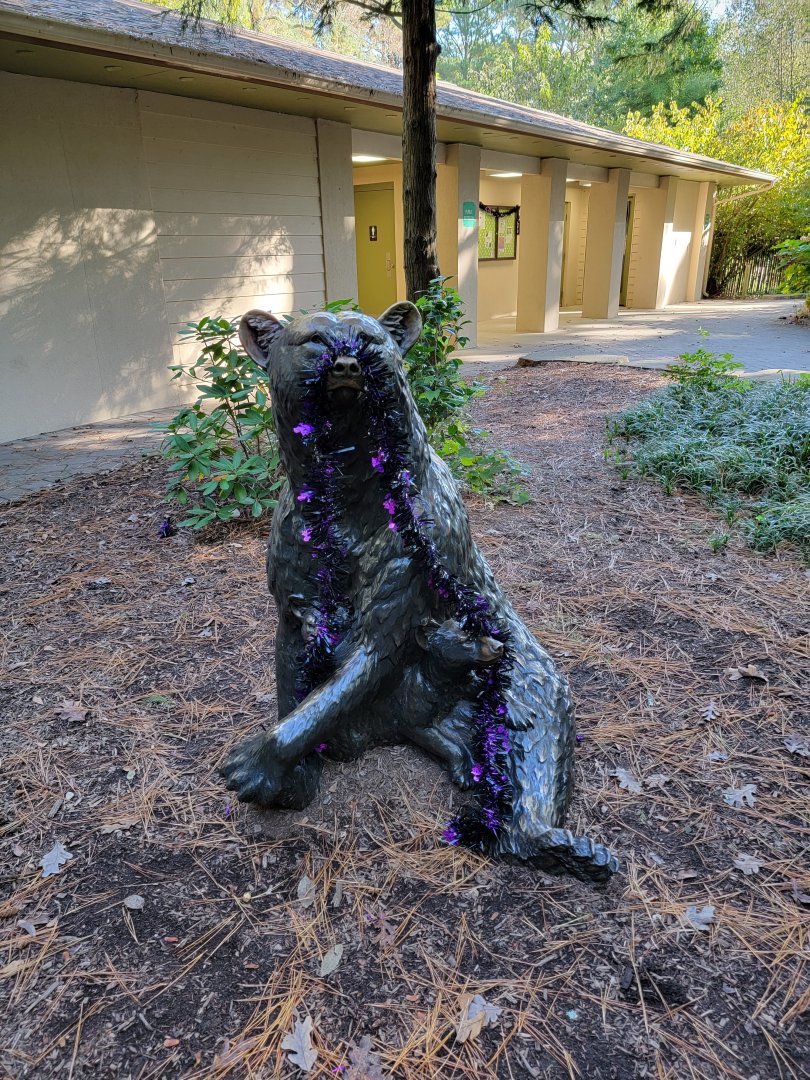 Salisbury Zoo - Another Andean bear statue