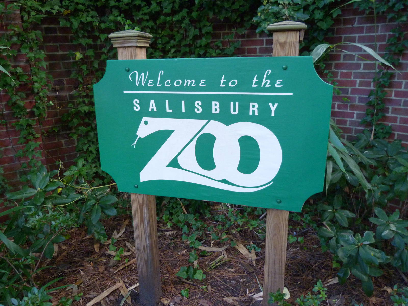 Salisbury Zoo Sign