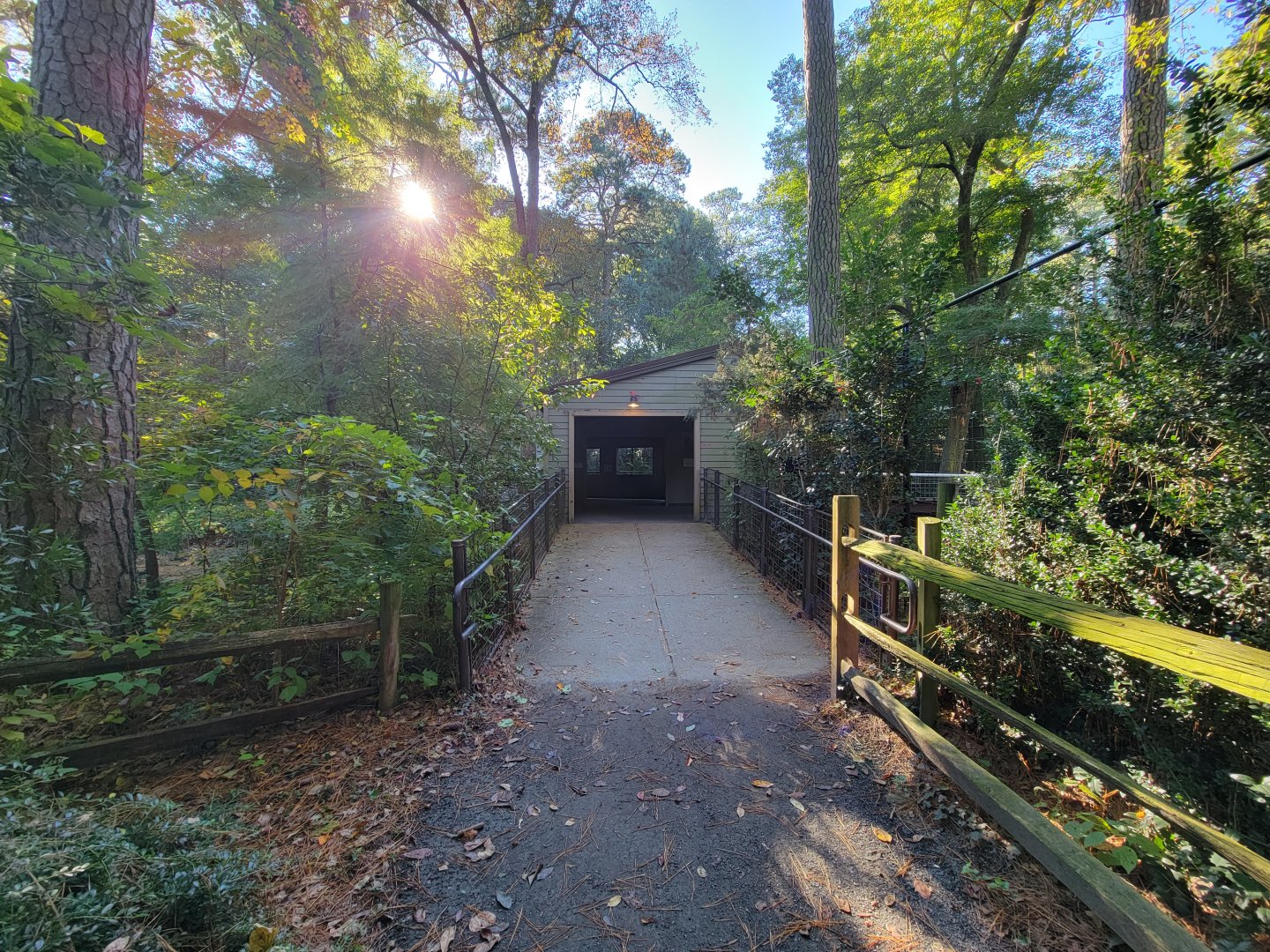 Salisbury Zoo - Viewing building for white-tailed deer, red wolves