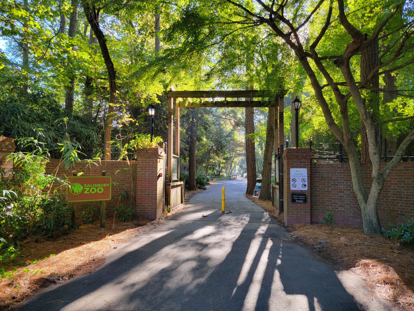 Salisbury Zoo - West Gate entrance
