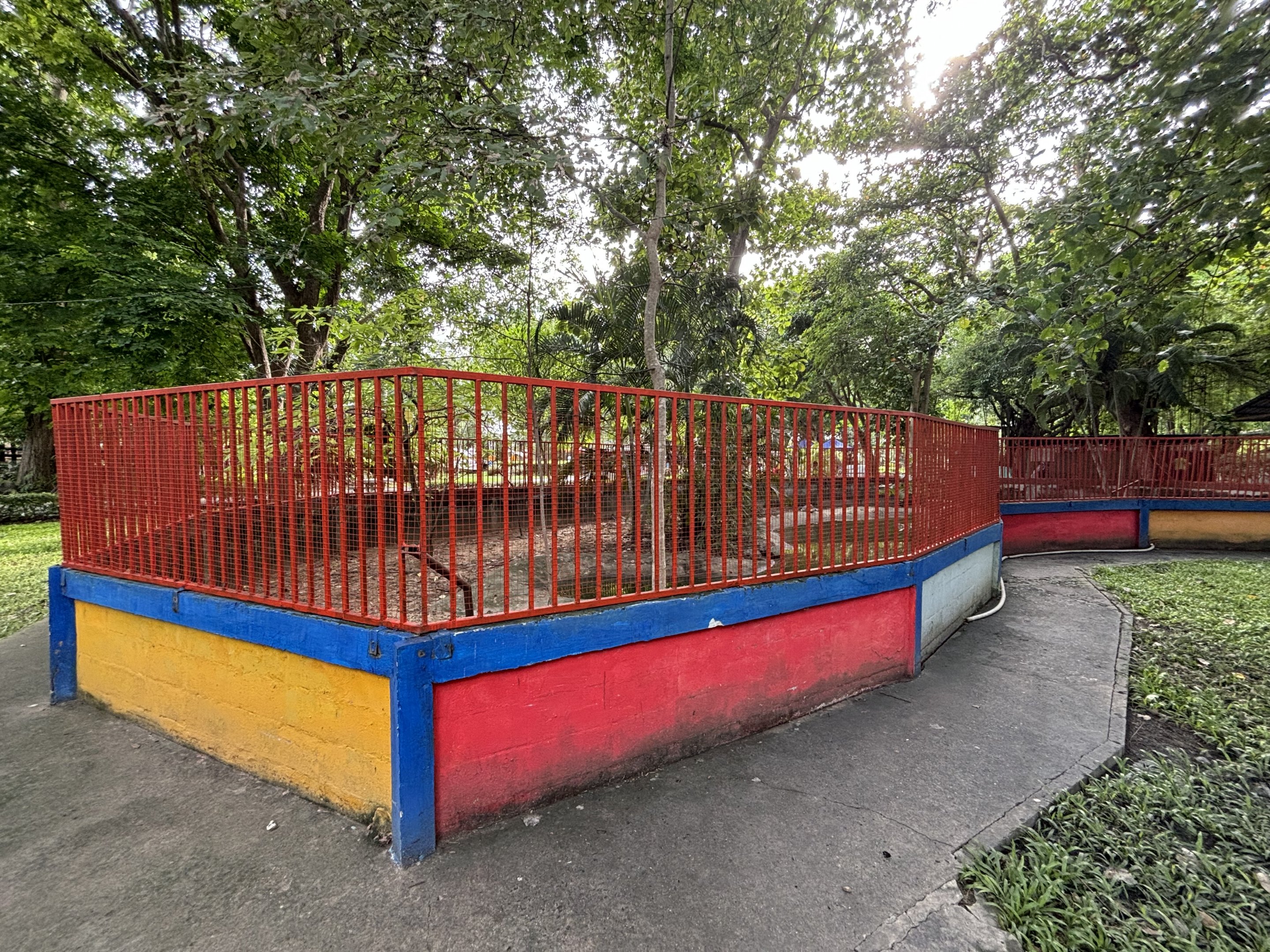 Saltwater Crocodile Exhibit - Lopburi Zoo