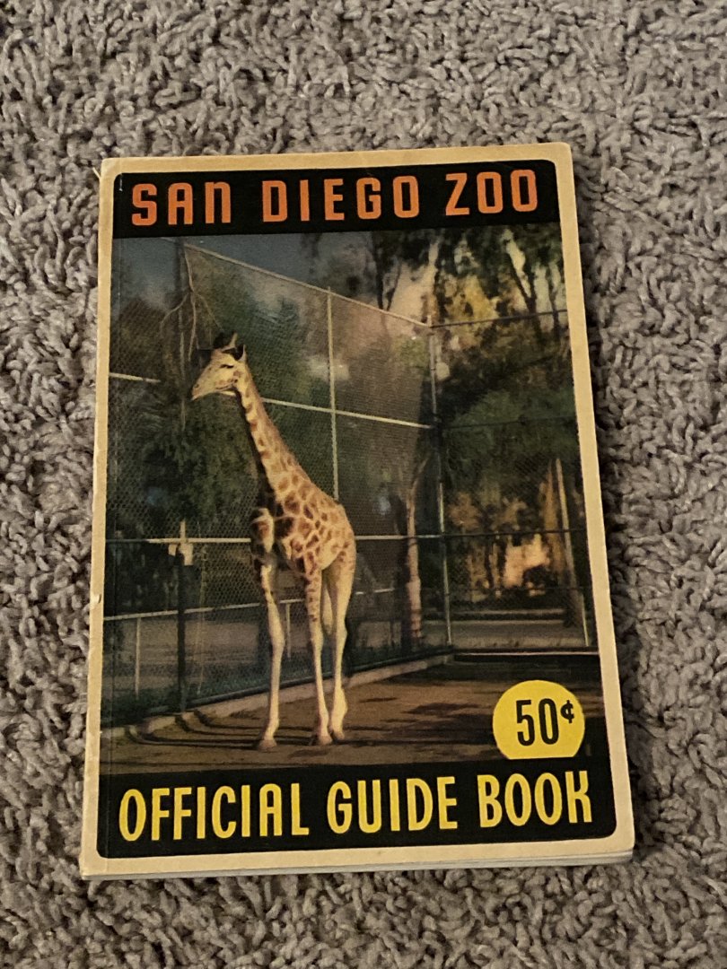 San Diego Zoo Offical Guide Book