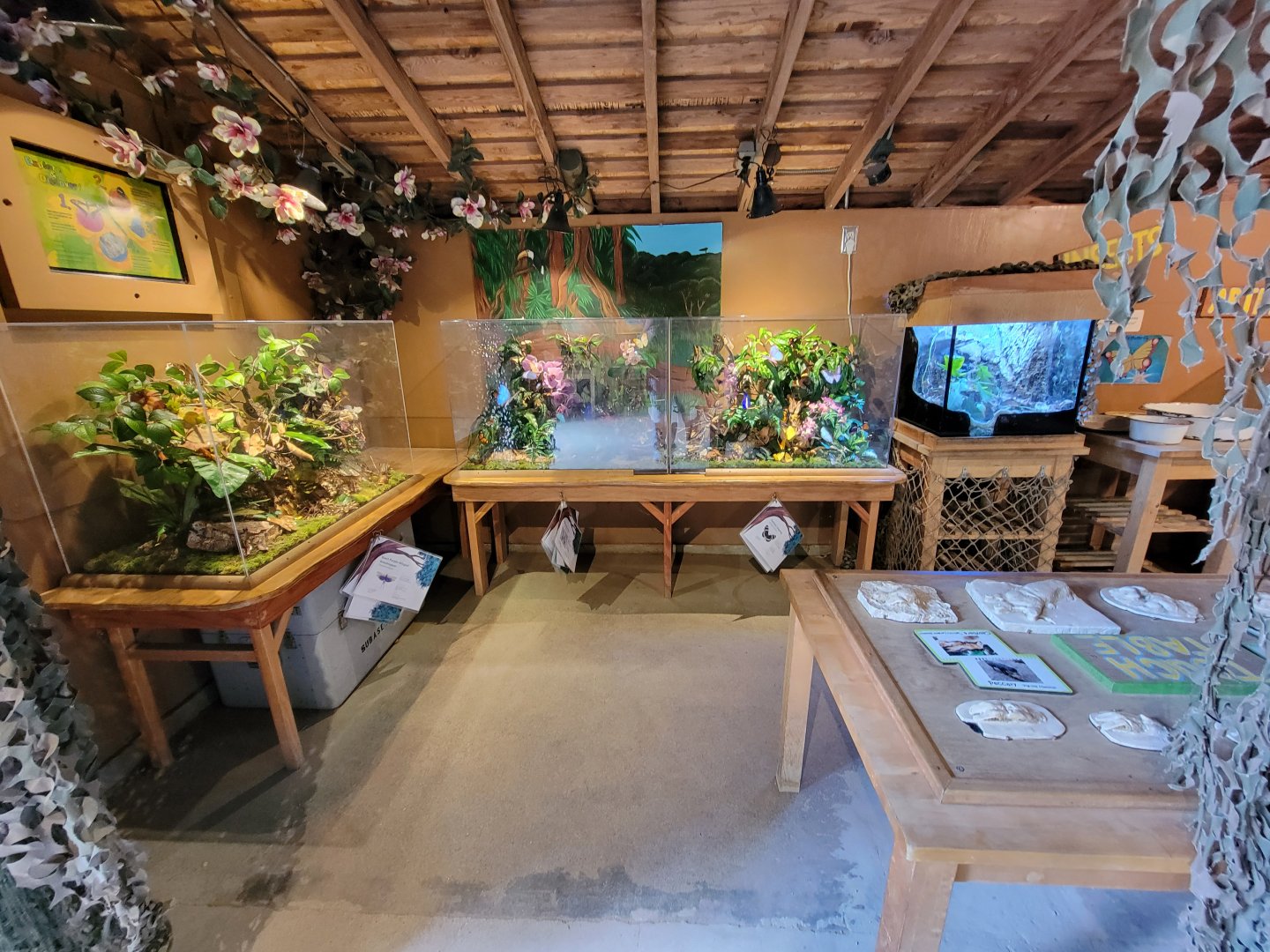 Santa Ana Zoo - Exploration Outpost