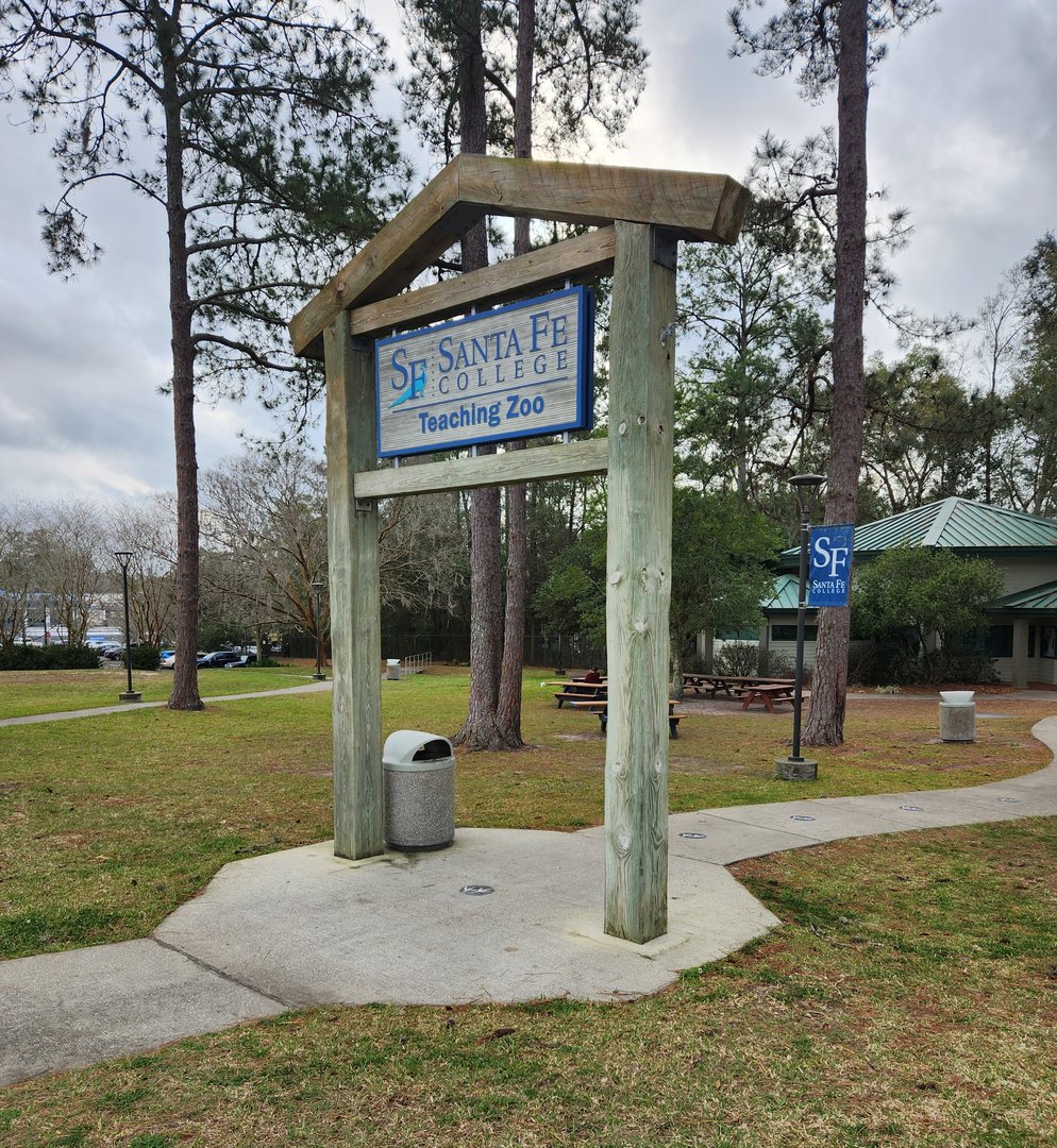 Santa Fe College Zoo (2023) - Entrance sign