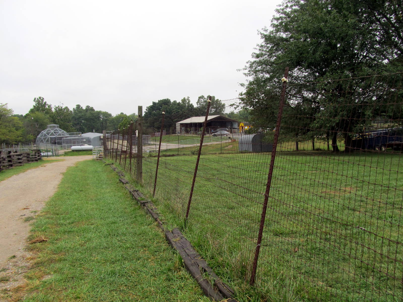 Savanahland Educational Park - Typical Fencing