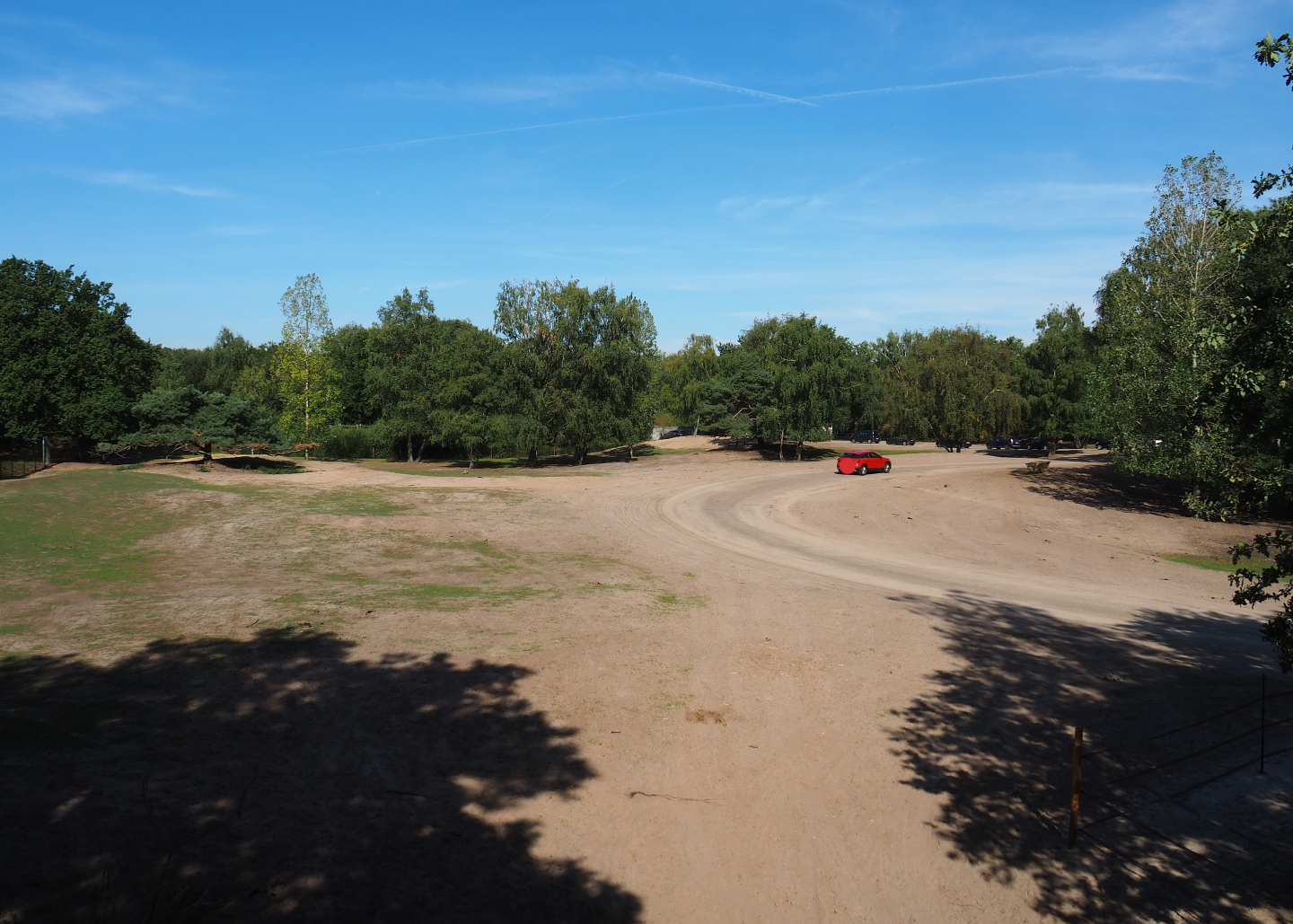 Savanna hoofstock paddock with car and bus safari, 2019-09-15