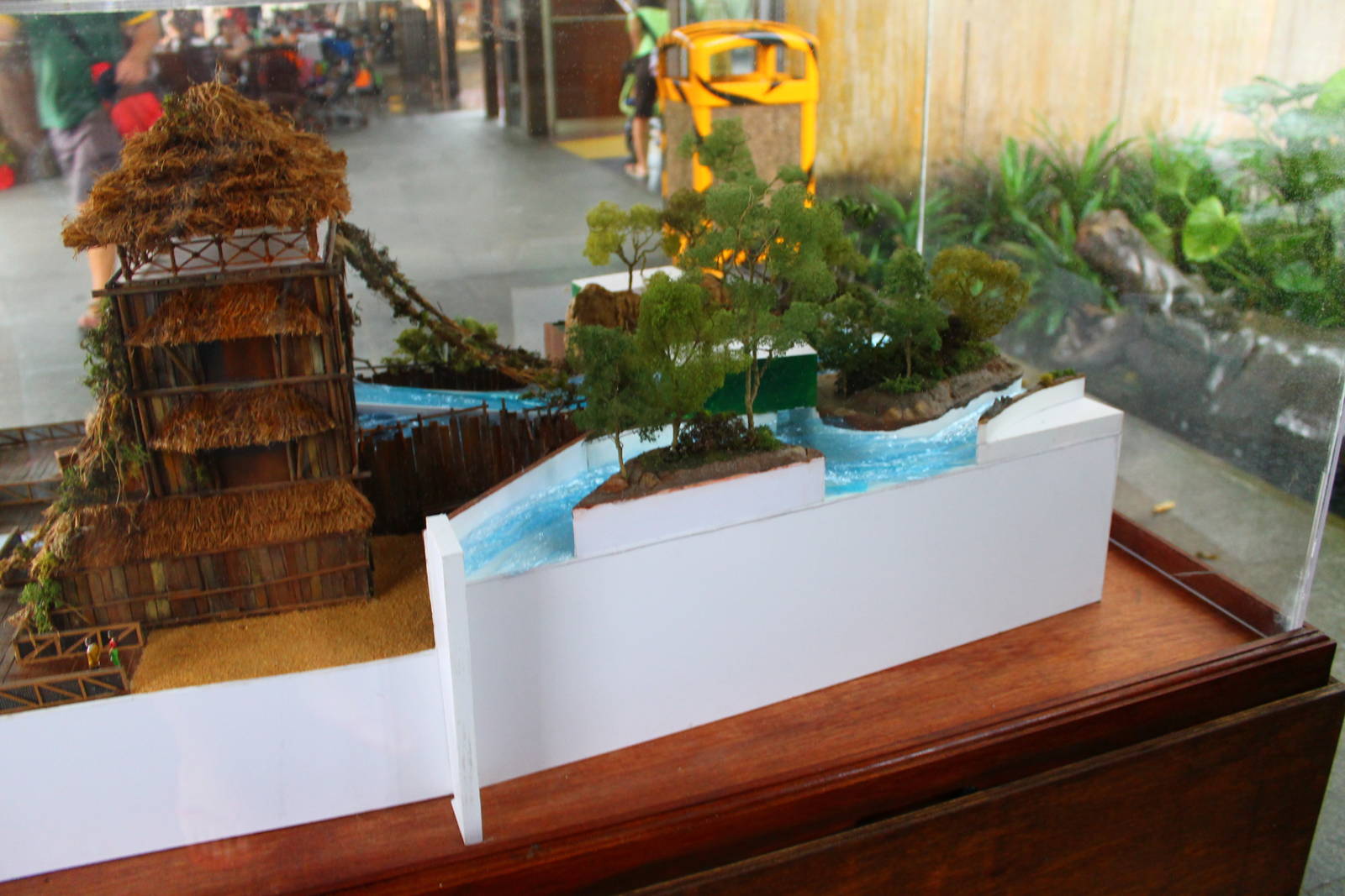 Scale model - Amazon River Quest (boat ride)