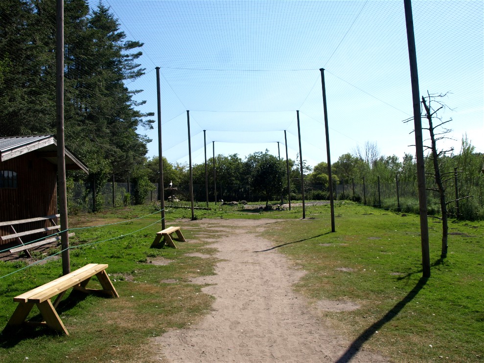 Scandinavian Wildlife Park - Aviary