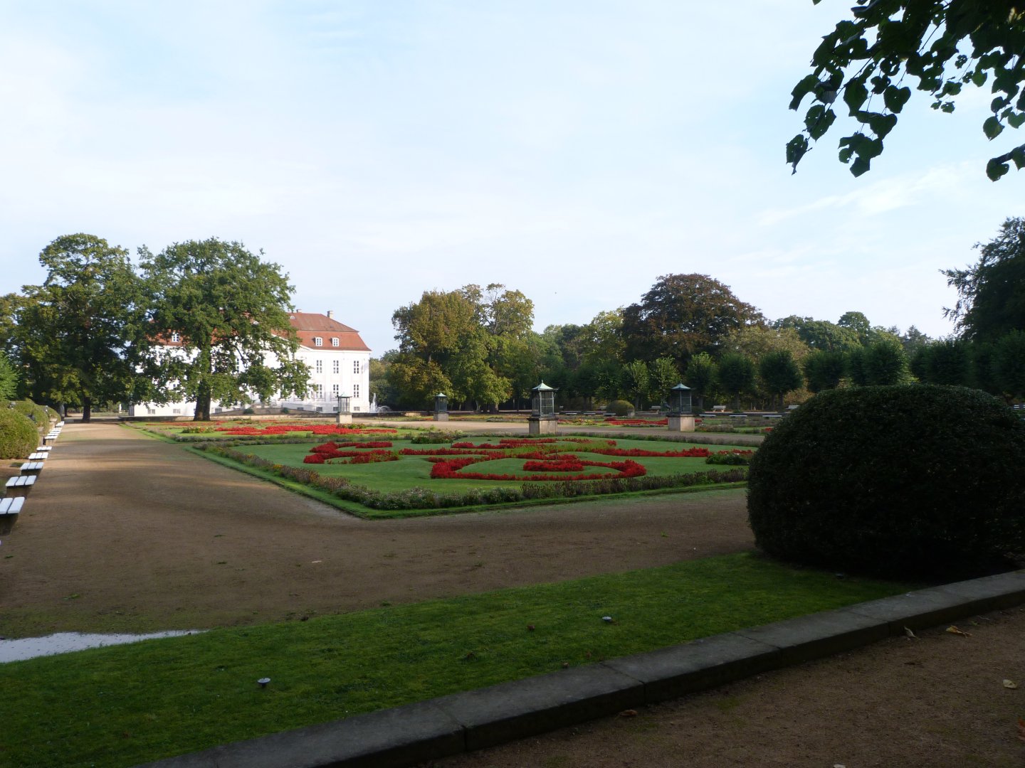 "Schloss Friedrichsfelde" view -Tierpark Berlin (2024)
