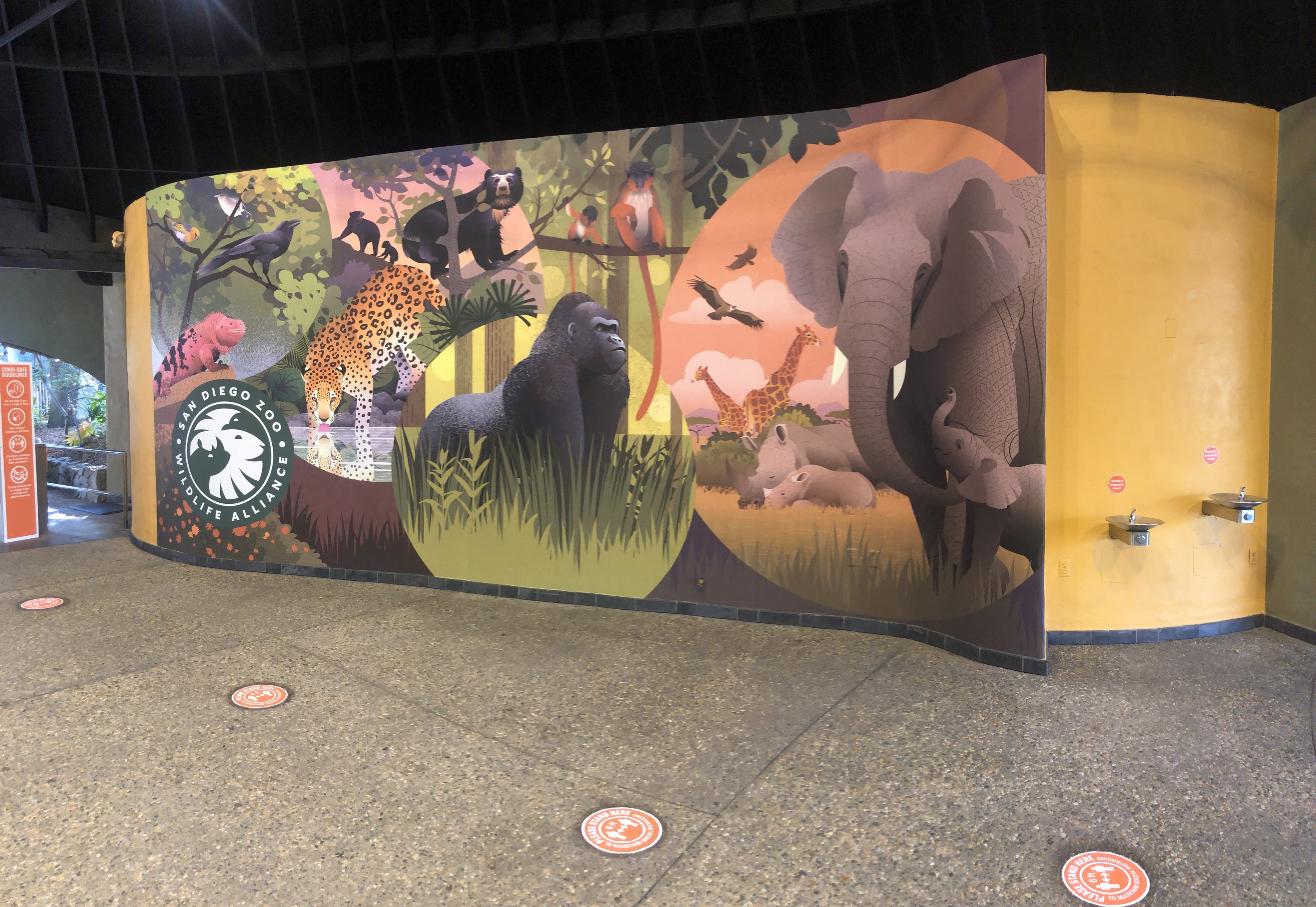 SDZSP entrance mural