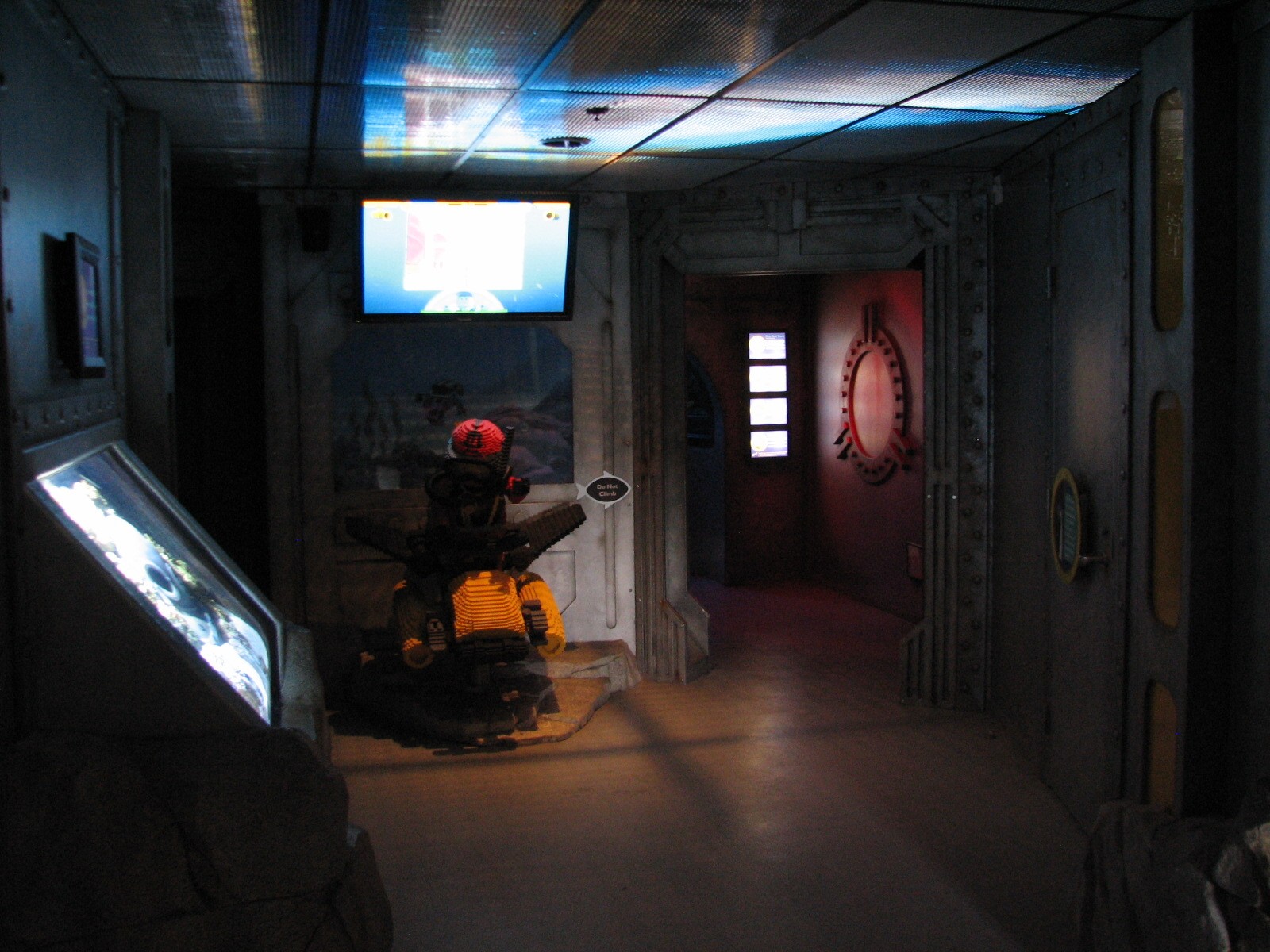 SEA LIFE Lab - Interior