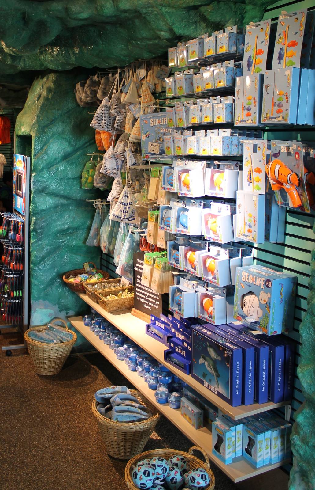 SEA LIFE - shop