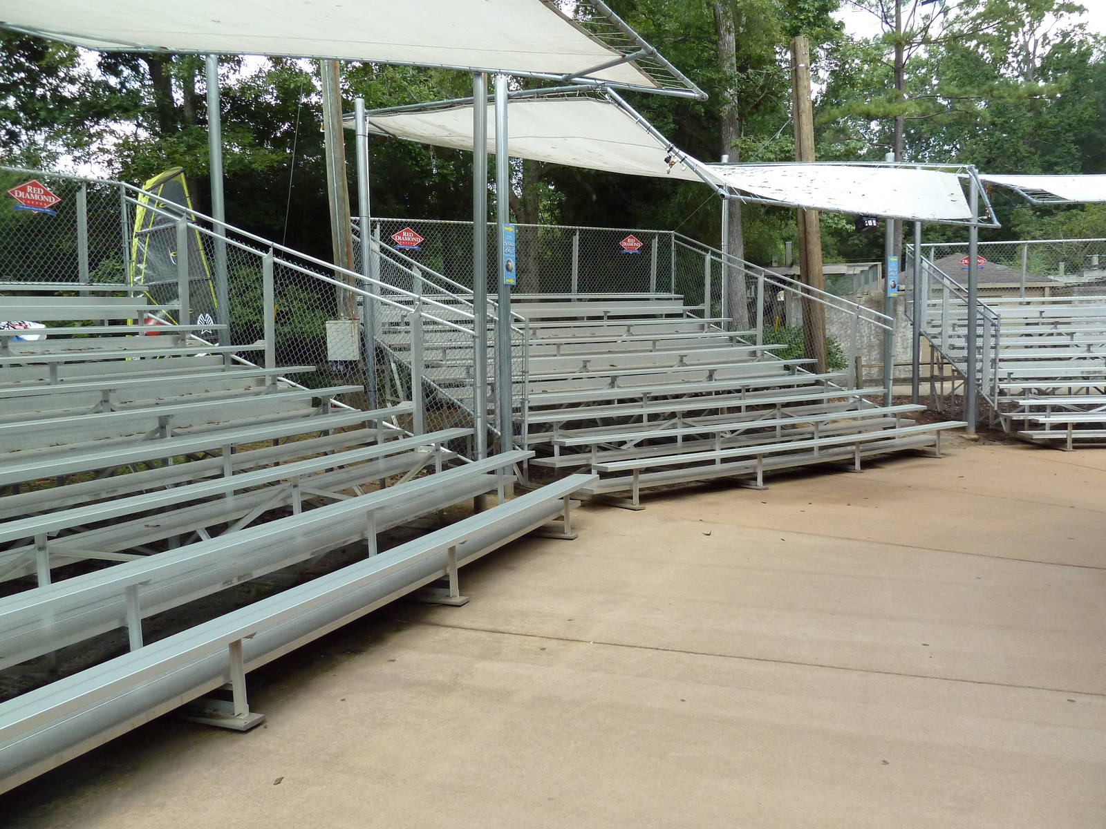 Sea Lion Exhibit - Visitor Seating