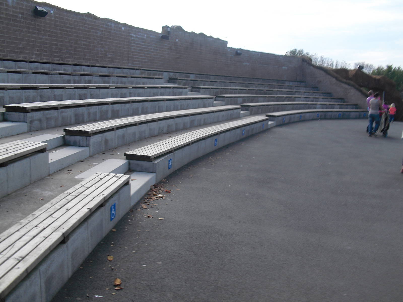Sea Lion Spectator Seating - 01/10/2011