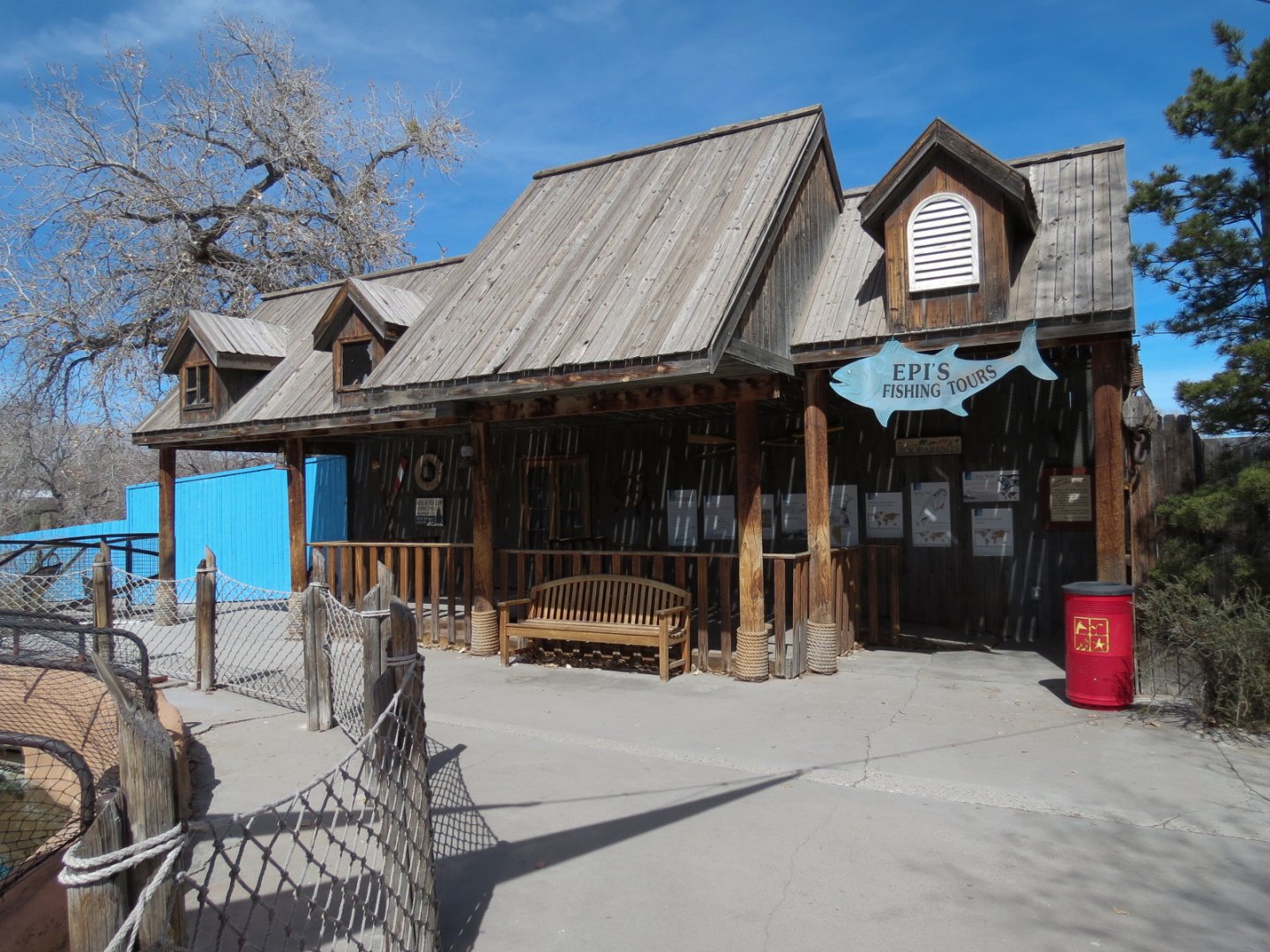 Seals & Sea Lions - Seaside-themed Shack