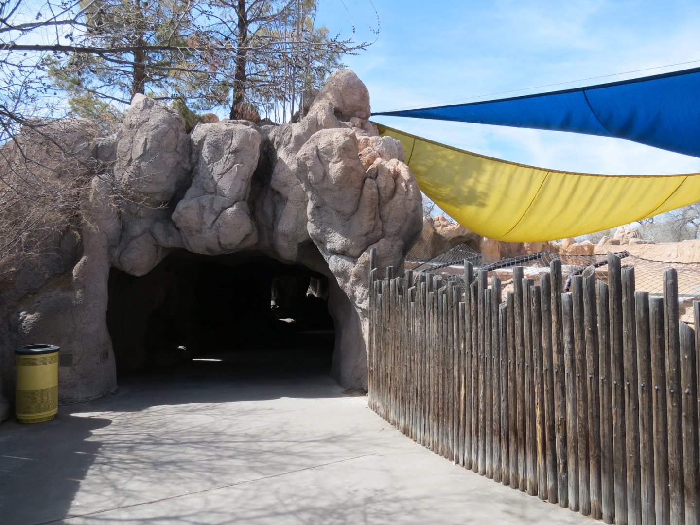 Seals & Sea Lions - Underwater Viewing Area Entrance
